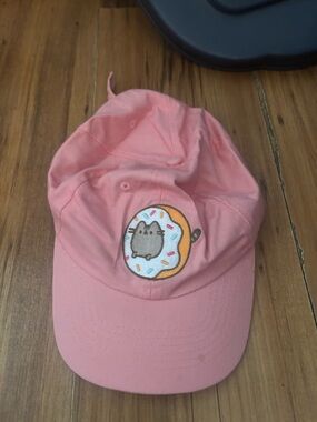 Pusheen ball cap